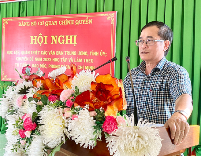 Dang bo cqcq huyen hoc nghi quyet 3